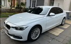 BMW 320i 2018 Bensin