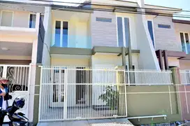 Rumah Baru 2 Lantai Di Gayungsari Barat Surabaya