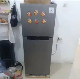 Second Kulkas 2 pintu Samsung Inventer ( RT19300BGS)