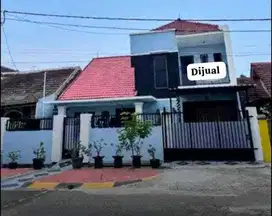 RUMAH di DUKUH ZAMRUD, BEKASI KOTA