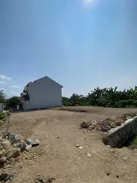 Kavling dekat polsek pedurungan