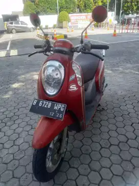 Honda Scoopy 2016 Ban Donat
