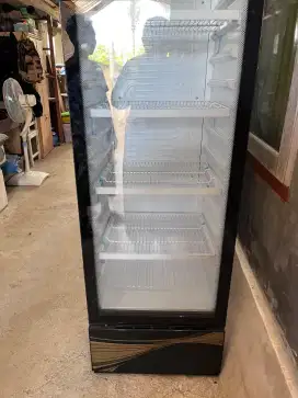 Kulkas 6 rak merk polytron