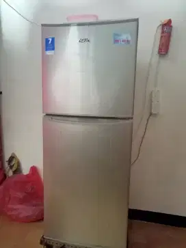 KULKAS AQUA 2 PINTU I JUAL CEPAT!!!