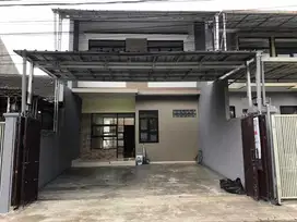 Di Jual Rumah Minimalis 2 lantai sayap BKR