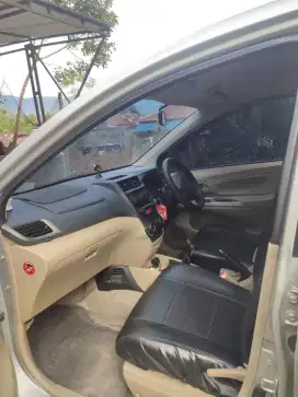 Dijual mobil cantik