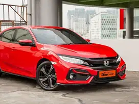 Honda Civic RS Hatchback AT 2020