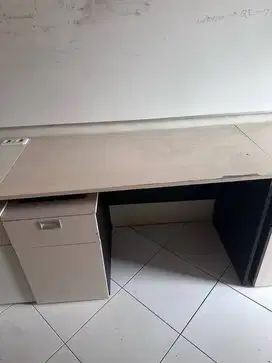 Meja Kerja Kantor Murah Bagus