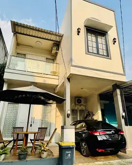 Dijual Rumah 2 Lantai Di Cluster Calesta, Graha Raya Bintaro