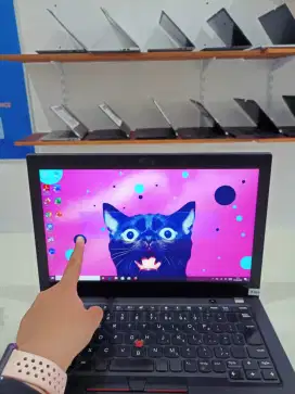 Laptop bekas Lenovo Thinkpad X280 Ram 8 GB Touchscreen