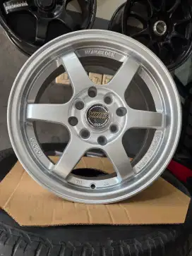 Velg R14 pcd 4x100/114 lebar 55 et38