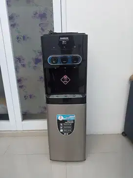 Dispenser Sanken Galon Bawah
