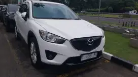 Mazda CX-5 Touring sunroof putih istimewa