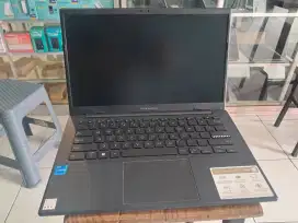 Asus Vivobook Go 14