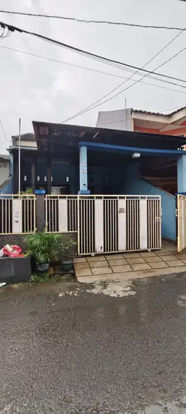 Rumah Hadap Selatan 15 Mnt ke Gerbang Tol Tangerang 1 SHM J-34132