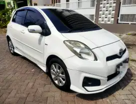 Yaris 1.5 S TRD Matic 2012 (istimewa)