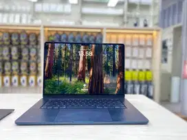 Macbook Air M2 2023 || 15 inch || Ram 8 || Ssd 512 || Ibox Fullset