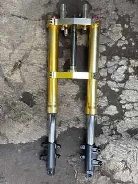 Shock depan USD (Up side down)