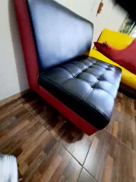 Sofa 2 dudukan bahan kulit