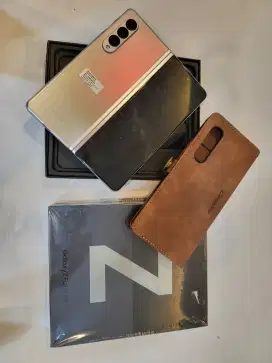 Samsung Z fold 3 12/512Gb