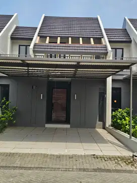 Dijual Rumah di Z living Luas 154 cm2, Kamar 4, Grand Wisata Bekasi
