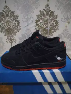 Sepatu second anak sekolah Nike sz.36