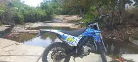 Dijual motor trail custom mesin Yamaha Vixion 2008
