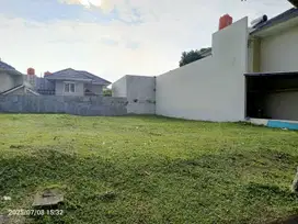 kavling 288m2 depan taman graha taman pelangi BSB