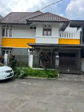 SEWA/KONTRAK RUMAH SIAP HUNI BUAH BATU,TURANGGA,BANDUNG TENGAH