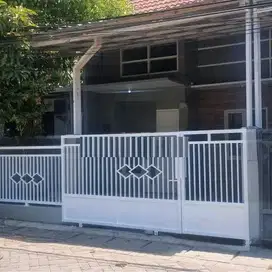 DIJUAL RUMAH TAMBAK MEDOKAN AYU RUNGKUT SURABAYA RON.A2134