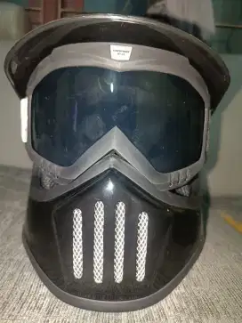 Helm Cakil Like New (TERMURAH)