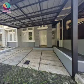 Disewakan rumah minimalis 1 lantai rapi siap huni di kota wisata