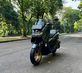 Yamaha Nmax New Keyless ABS MULUSSS Pajak Hidup Surat Lengkap