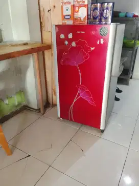DiJual Kulkas 1 Pintu