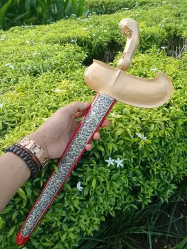 Keris pusaka dapur brojol