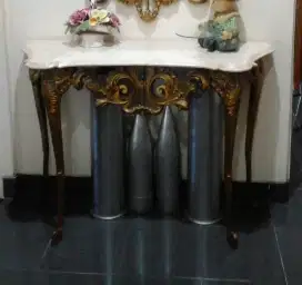 Meja marmer antik rangka kuningan
