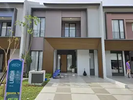 RUMAH 2 LANTAI DEKAT TOL DI ALAM SUTERA TANGERANG SUPER MEWAH ELEGAN