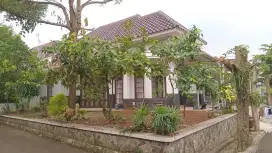Di jual rumah posisi strategis dekat jalan raya Bogor dan Samsat