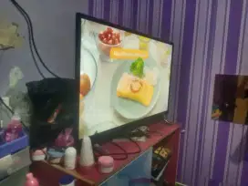 Di jual TV TCL 32INC