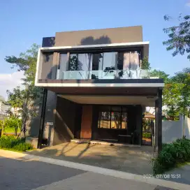 Rumah Premium Kawasan Sentral Lippo Village