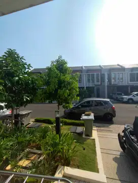 Turun Harga Jual Rumah Baroni Summarecon Serpong Liu