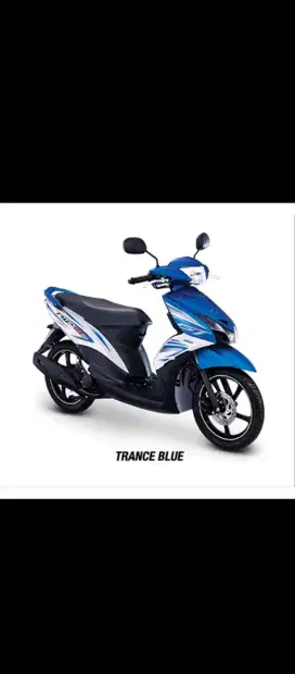 Mio trace biru pemakai kendaraan wanita