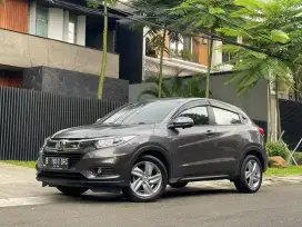 TERMURAH! HRV S CVT 2021Abu-Abu Facelift