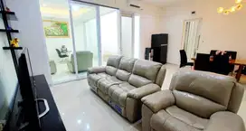 Rumah minimalis modern Citraland Surabaya Barat