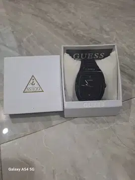 Jam tangan pria guess