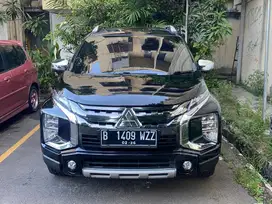 Mitsubishi Xpander Cross Premium