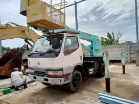 TRUCK CRANE LIFT 12 METER AICHI SK126.
