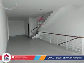 Ready Ruko Baru New East Area depan JGC 3 lantai Peluang Investasi