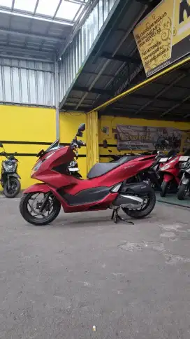 HONDA PCX 160 CBS 2022 KM RENDAH
