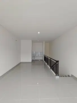 Disewakan Baru Ruko Sorrento Grande West Gading Serpong